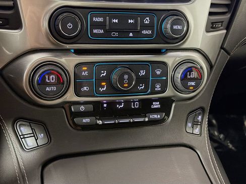 Used 2017 Chevrolet Tahoe Premier AWD/4WD image 16