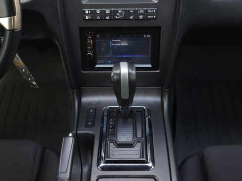 Used 2013 Ford Mustang GT image 21