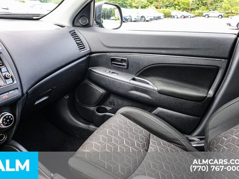 Used 2024 Mitsubishi Outlander Sport ES AWD/4WD image 42