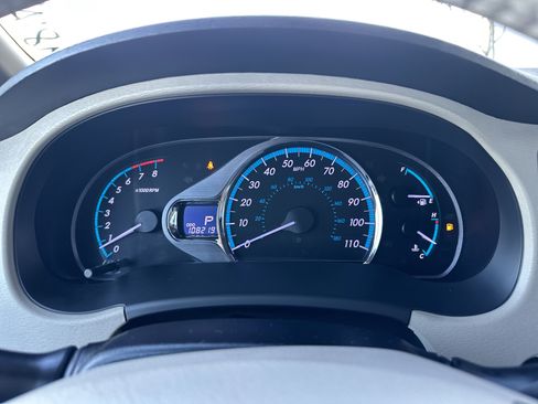 Used 2014 Toyota Sienna XLE w/ Entertainment Package image 26