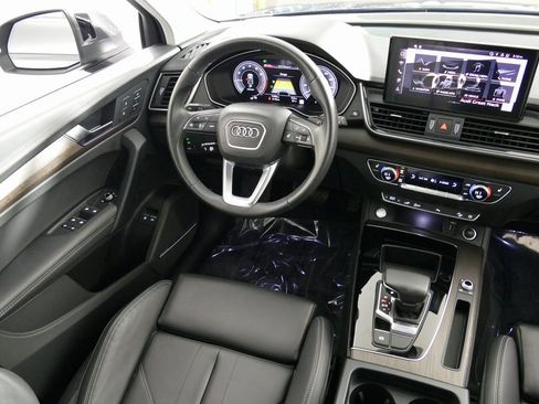 Certified 2024 Audi Q5 e Premium Plus w/ Premium Plus Package image 26