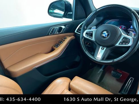 Used 2022 BMW X5 xDrive40i w/ M Sport Package image 11