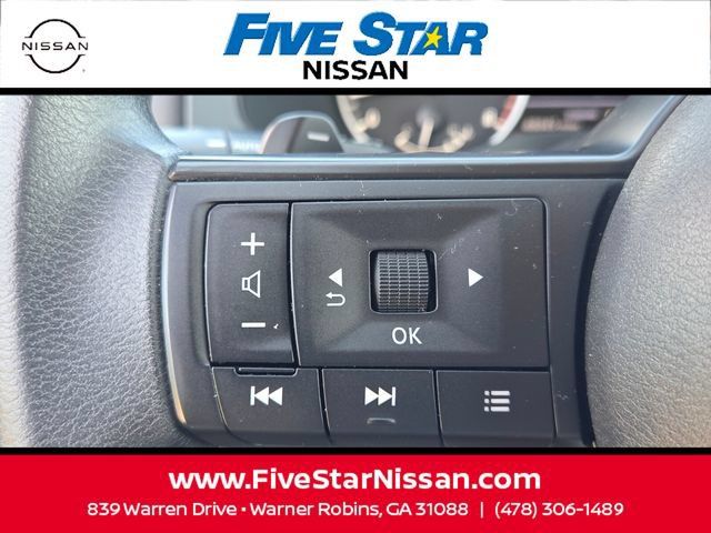 Used 2024 Nissan Pathfinder S FWD image 24