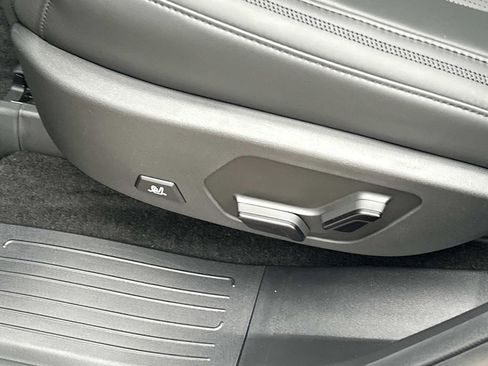 New 2026 Hyundai Santa Fe Calligraphy FWD image 23