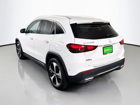 Used 2025 Mercedes-Benz GLA 250 image 7