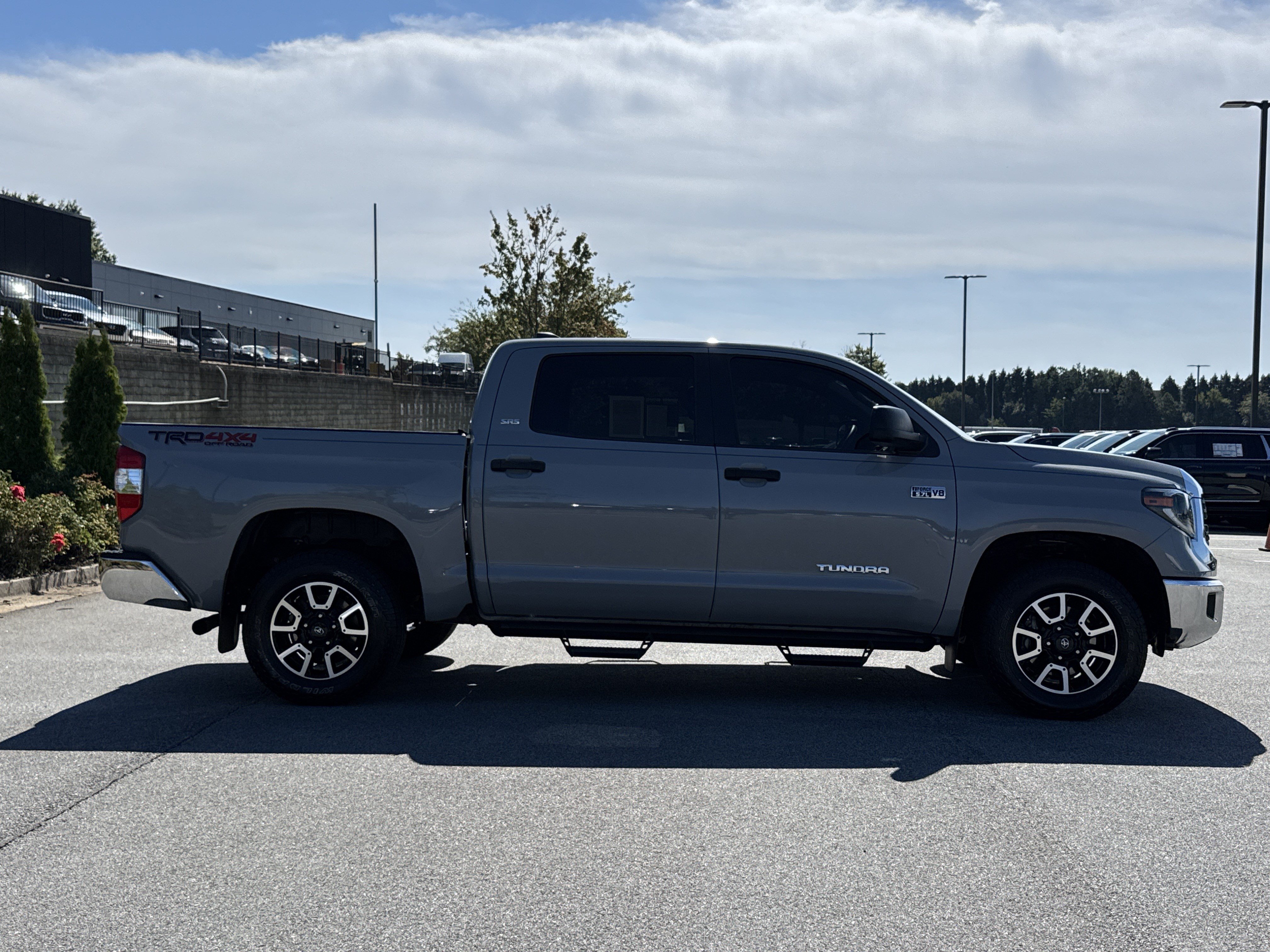 Used 2021 Toyota Tundra SR5 w/ TRD Off-Road Package AWD/4WD image 11