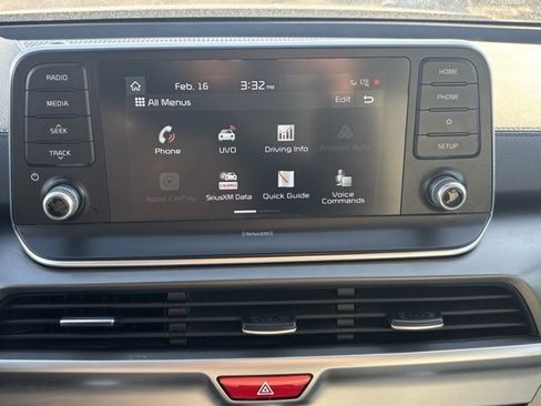 Used 2020 Kia Telluride S w/ S 8 Passenger Seating Package image 26