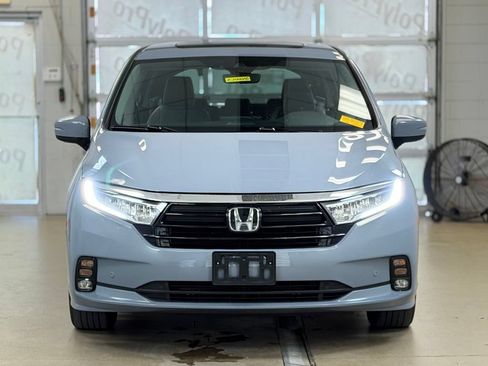 Used 2023 Honda Odyssey Elite image 2