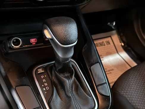 Used 2020 Kia Soul LX FWD image 16