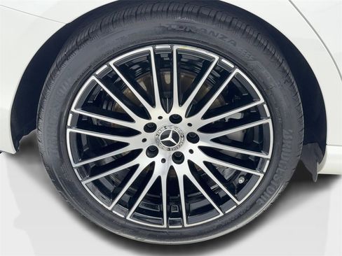 Used 2024 Mercedes-Benz C 300 Sedan image 49