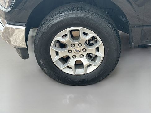 Used 2023 Ford F150 XLT AWD/4WD image 27