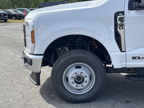 New 2026 Ford F350 XL AWD/4WD image 19