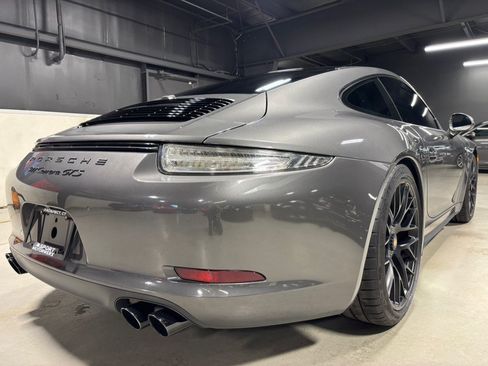 Used 2015 Porsche 911 Carrera S image 19