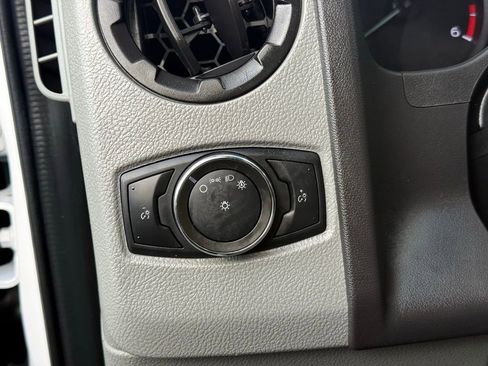 Used 2022 Ford E-450 and Econoline 450 Super Duty w/ Power Windows & Locks Group RWD image 24