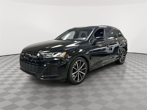 Used 2022 Audi SQ7 Premium Plus w/ SQ7 Black Optic Package image 6