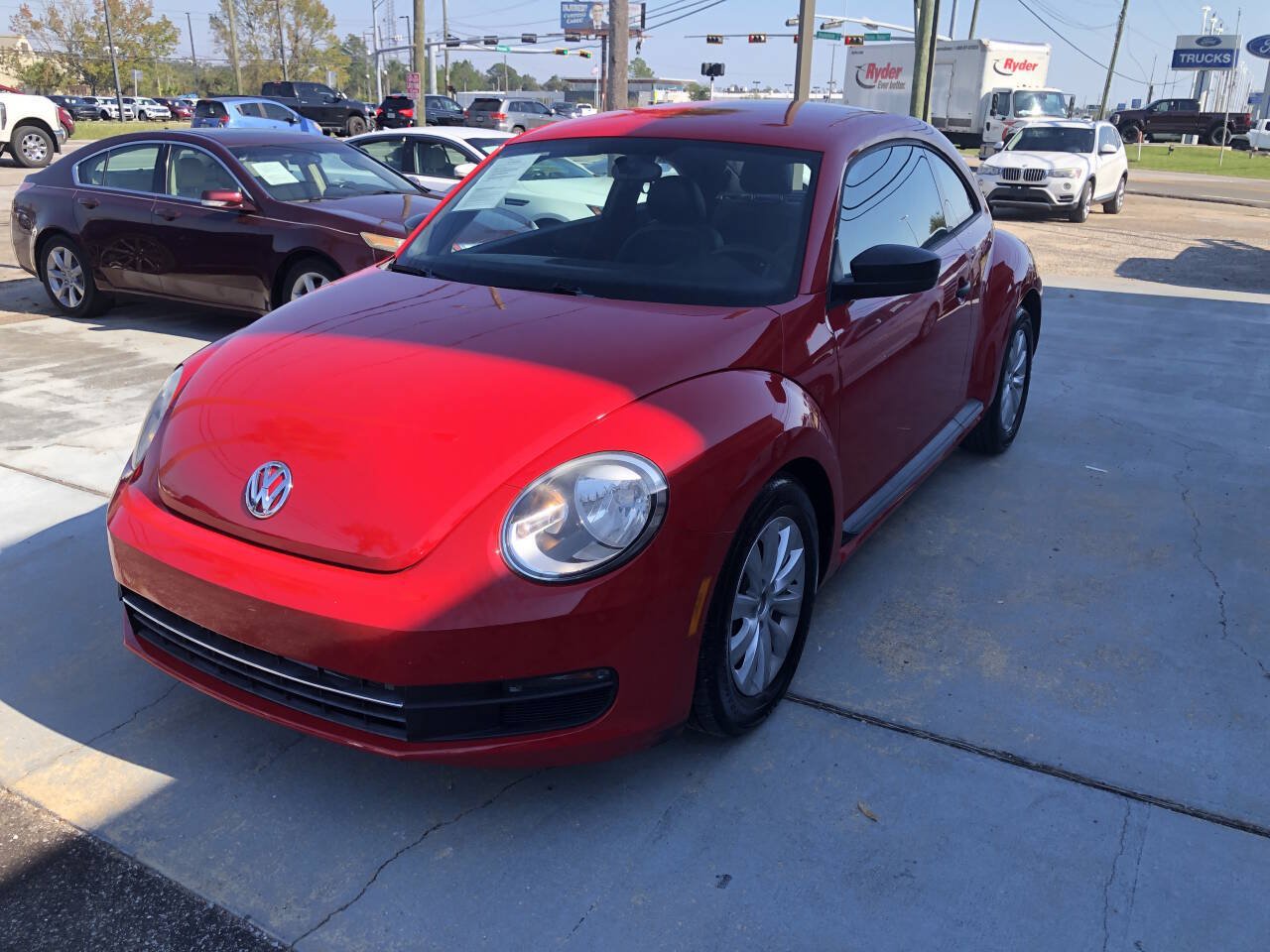 Used 2015 Volkswagen Beetle 1.8T Classic FWD image 5