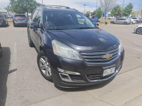 Used 2014 Chevrolet Traverse LT AWD/4WD image 2