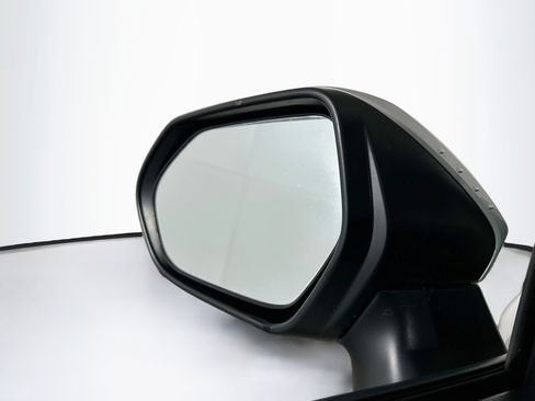 Used 2023 Toyota Corolla LE FWD image 16