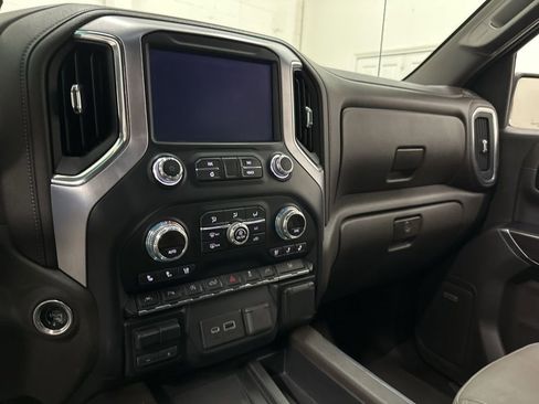 Used 2019 GMC Sierra 1500 SLT image 45