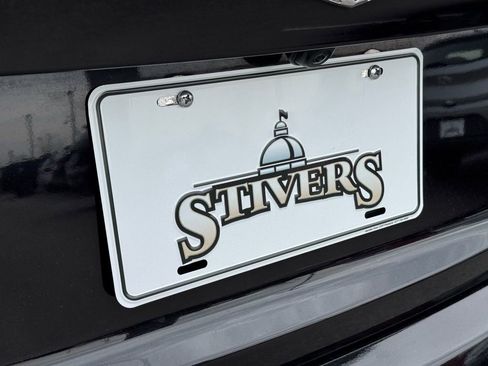 Used 2021 Genesis G70 3.3T image 16