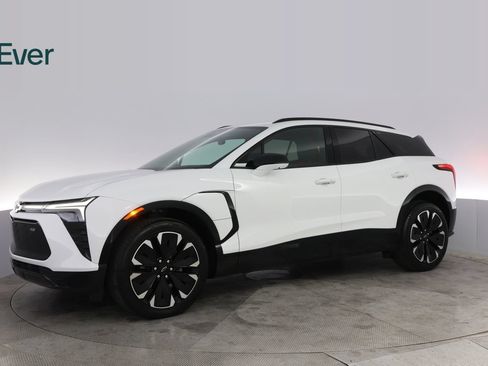 Used 2024 Chevrolet Blazer EV RS AWD/4WD image 18