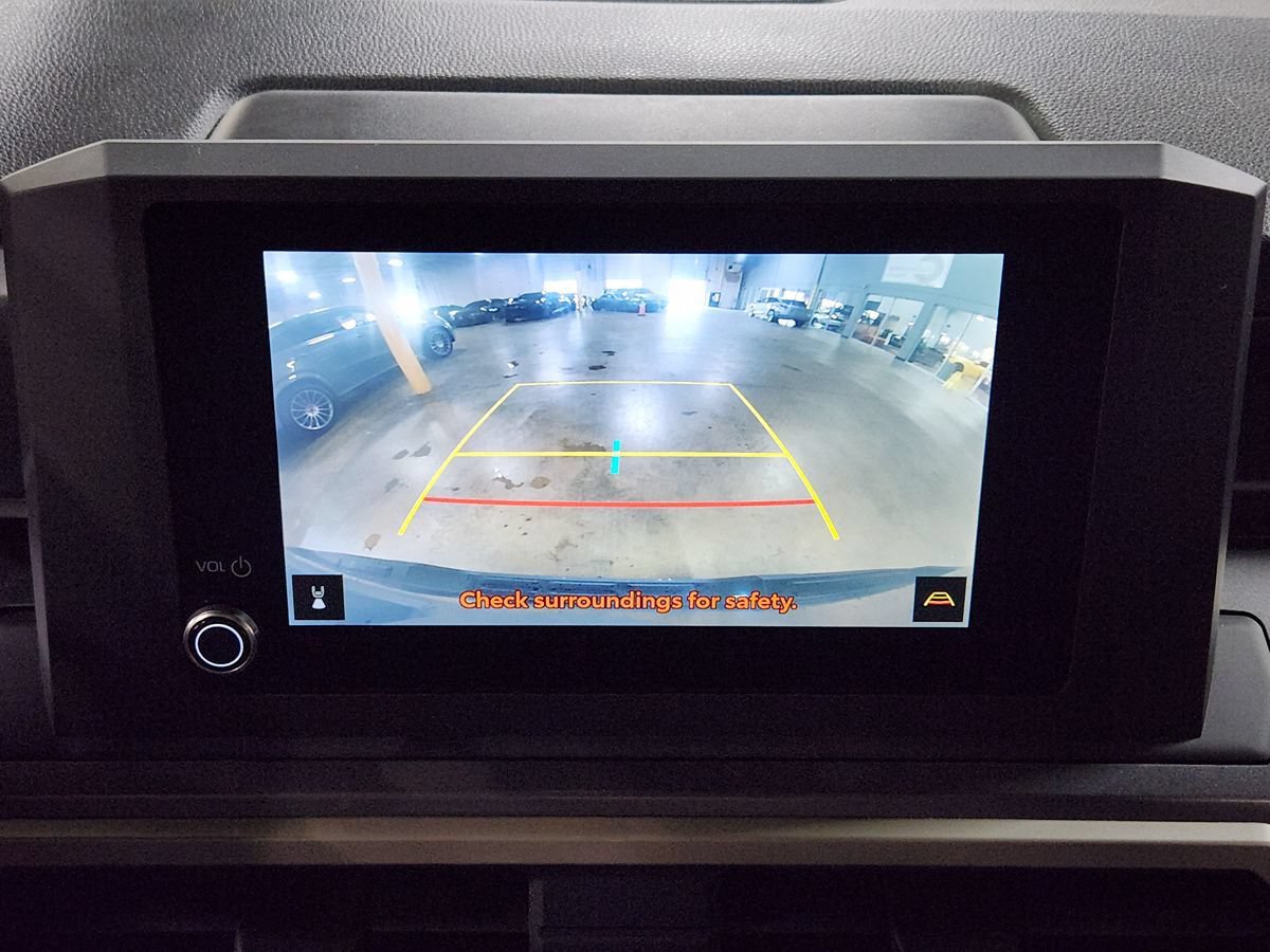 Used 2025 Toyota Tacoma SR5 RWD image 38