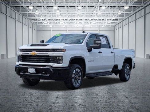 Used 2024 Chevrolet Silverado 2500 Custom w/ Custom Convenience Package AWD/4WD image 48