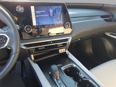 Used 2023 Lexus RX 350 Premium image 20