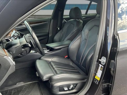 Used 2019 BMW 540i xDrive w/ Convenience Package AWD/4WD image 21