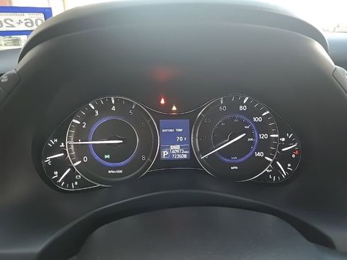 Used 2017 INFINITI QX80 Base image 9