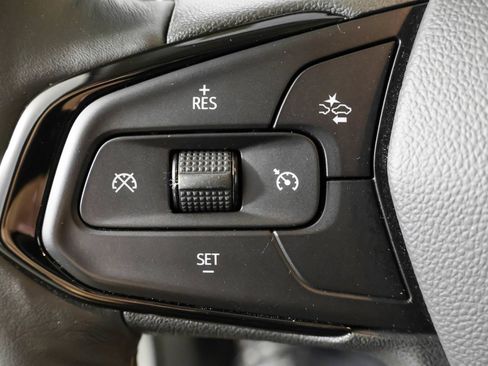 Used 2023 Chevrolet Bolt EUV LT w/ Comfort Package FWD image 26