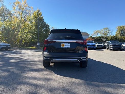 Certified 2023 Kia Seltos SX image 4