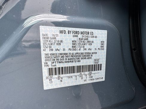 New 2025 Ford Maverick XLT w/ Equipment Group 301A image 34