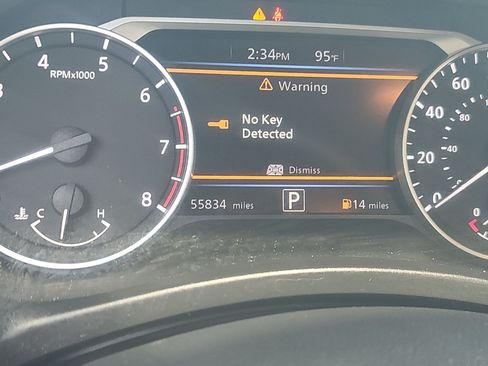 Used 2022 Nissan Sentra SV FWD image 8