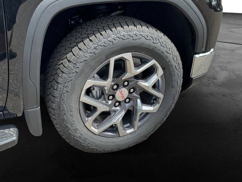 New 2026 GMC Sierra 1500 SLT w/ SLT Premium Plus Package AWD/4WD image 11