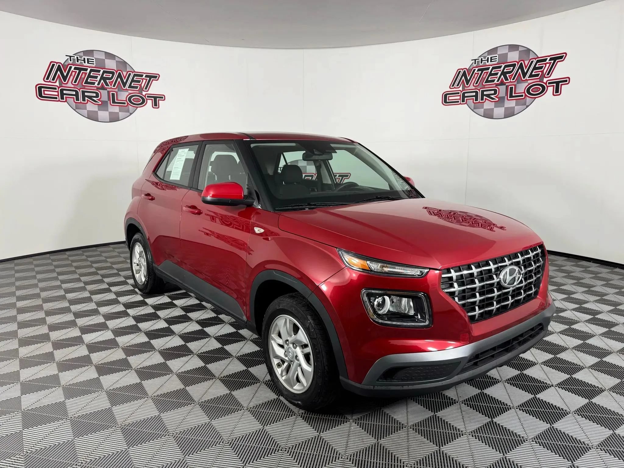 Used 2022 Hyundai Venue SE w/ Cargo Package FWD image 17