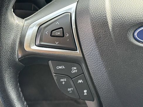 Certified 2023 Ford Edge SEL image 29