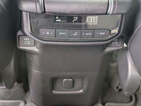 Certified 2026 Toyota Grand Highlander AWD Hybrid image 28
