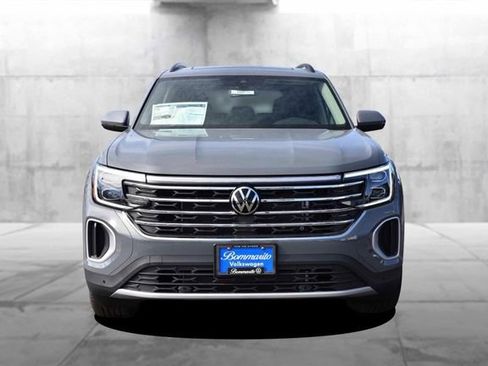 New 2026 Volkswagen Atlas SE image 4