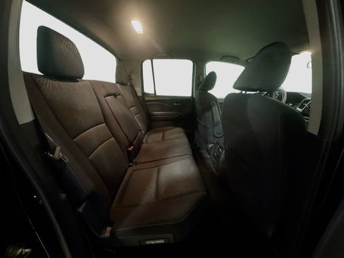 Used 2017 Honda Ridgeline Sport image 29