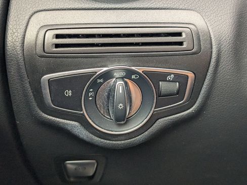 Certified 2022 Mercedes-Benz GLC 300 4MATIC image 23