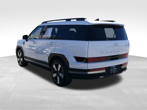 Used 2025 Hyundai Santa Fe Limited image 6