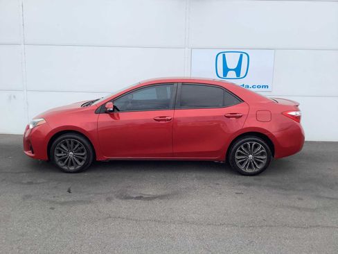 Used 2016 Toyota Corolla S FWD image 3