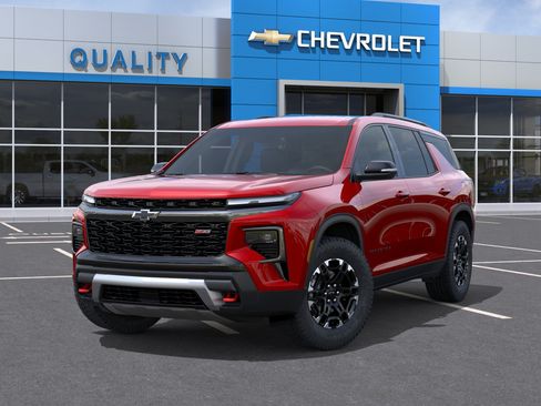 New 2027 Chevrolet Traverse Z71 w/ Driver Confidence Package AWD/4WD image 6