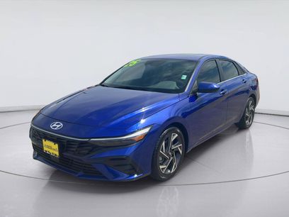 Used 2025 Hyundai Elantra SEL