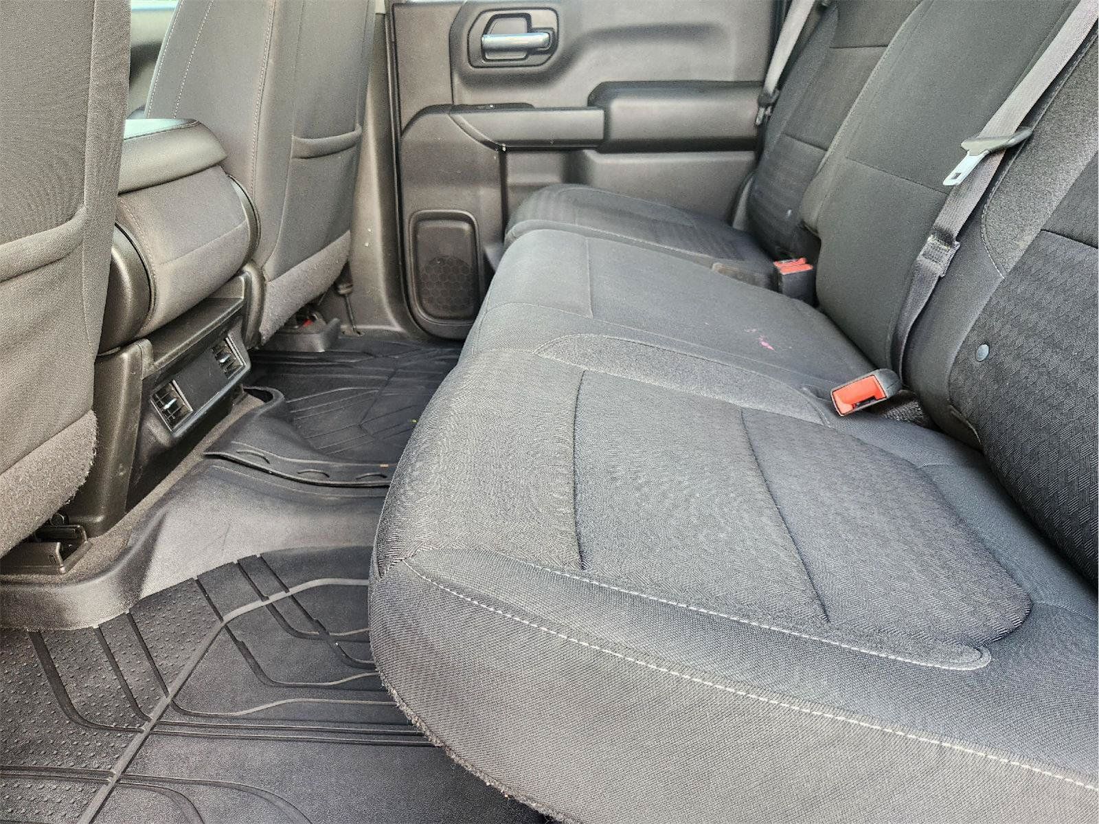 Used 2022 Chevrolet Silverado 1500 Custom w/ LPO, Blackout Package RWD image 29