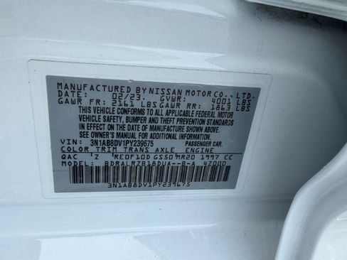 Used 2023 Nissan Sentra SR w/ Trunk Package FWD image 21