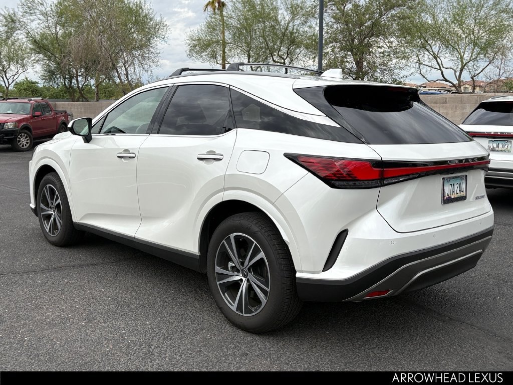 Used 2026 Lexus RX 350 Premium w/ Accessory Package (2T) FWD image 4