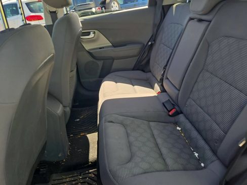 Used 2019 Kia Niro LX FWD image 9