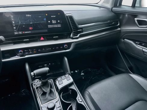 Certified 2023 Kia Sportage EX FWD image 23